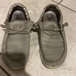 HeyDudes slip ons (tan/brown)